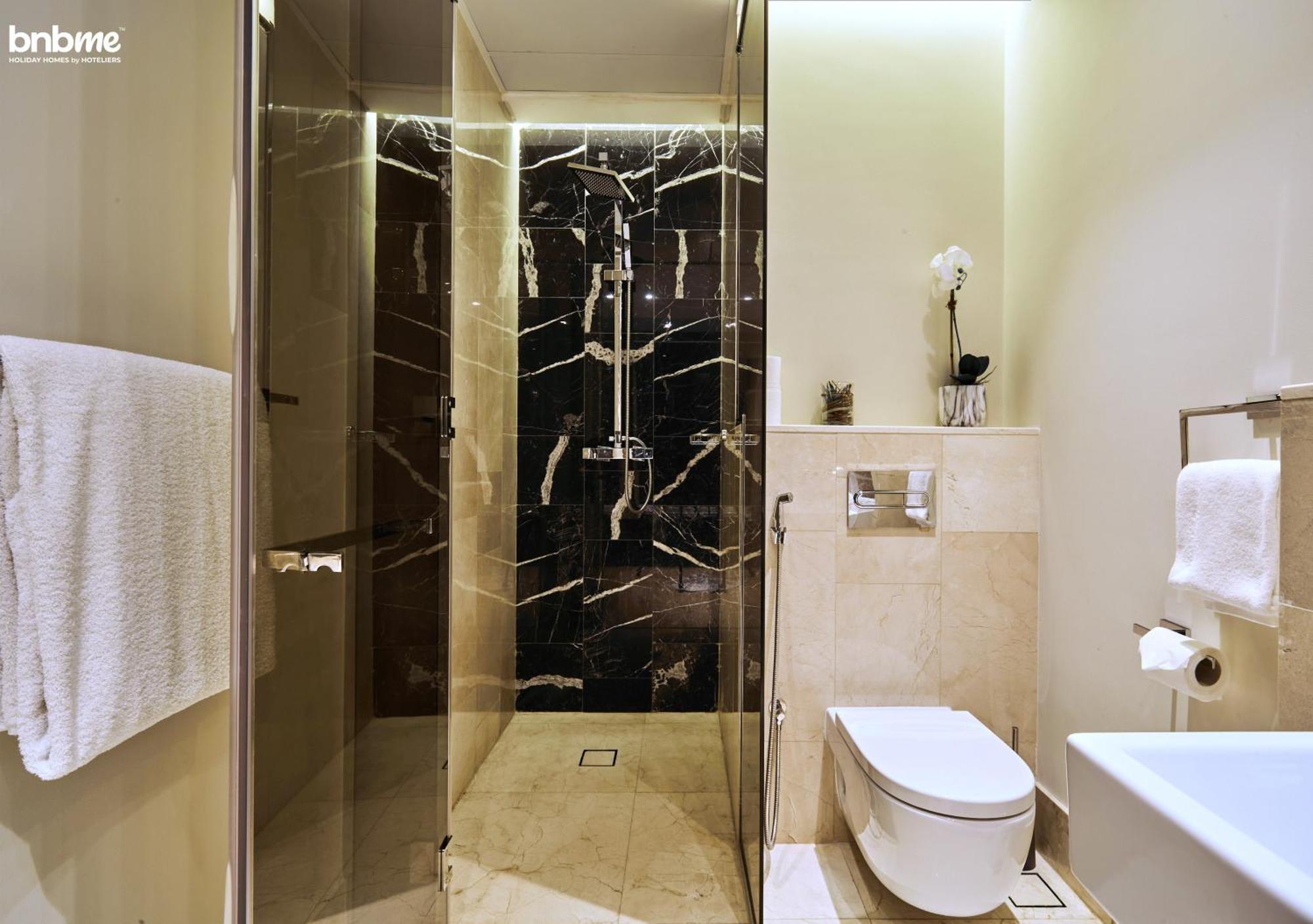 Bnbme - Th8 Palm Hotel Dubai Dış mekan fotoğraf