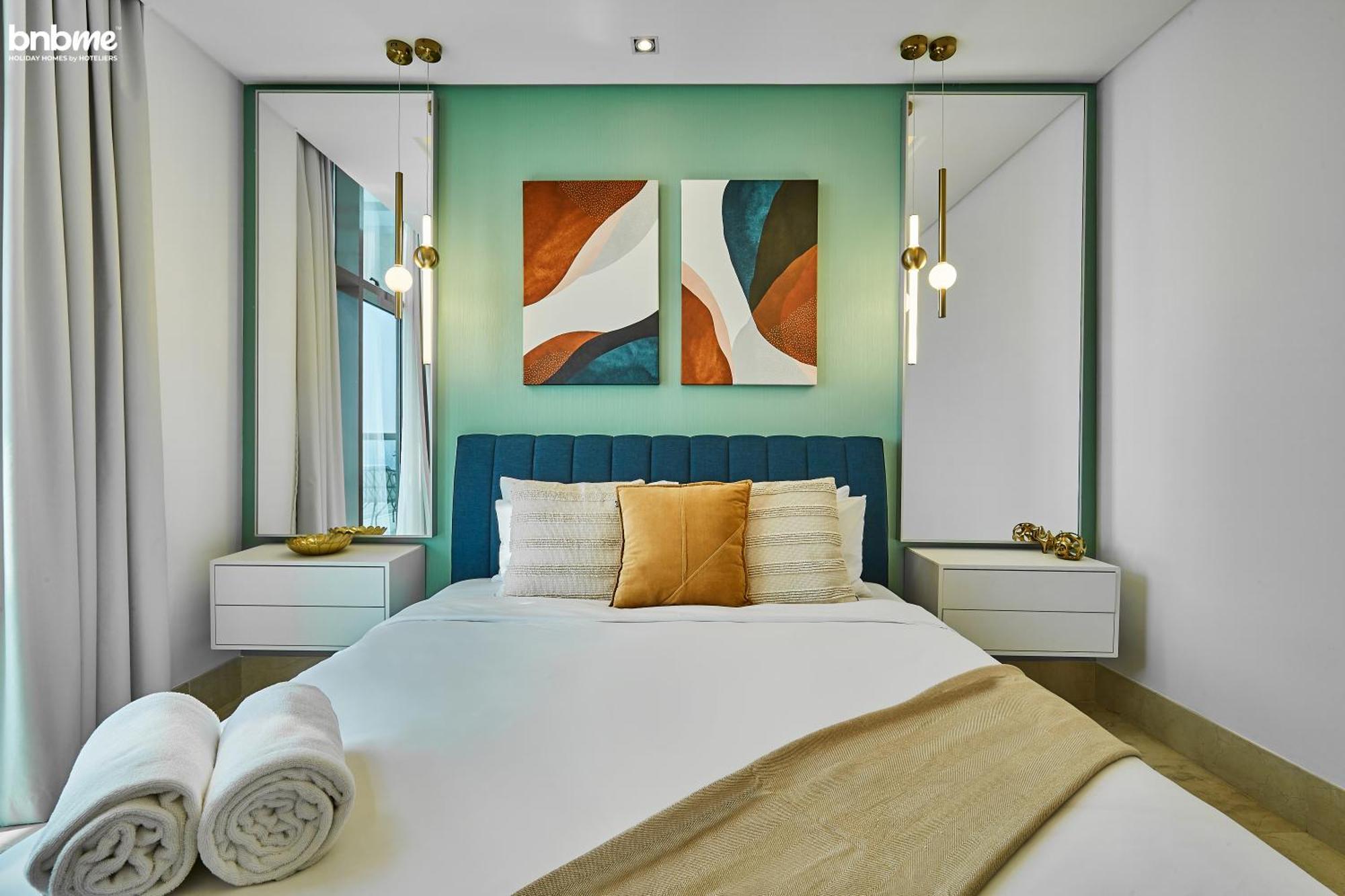 Bnbme - Th8 Palm Hotel Dubai Dış mekan fotoğraf