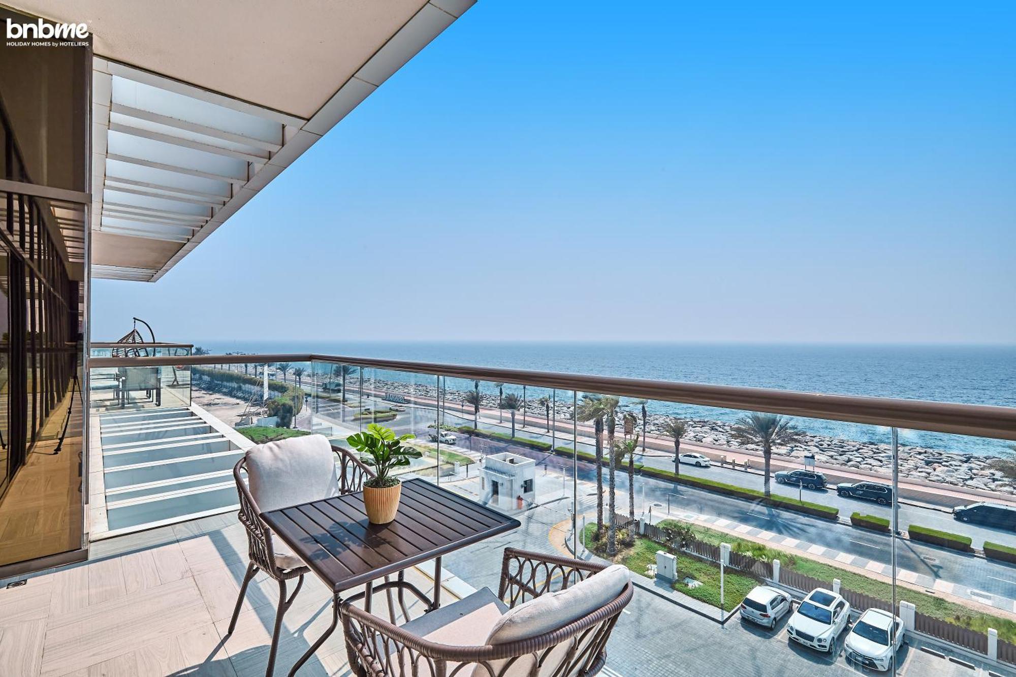 Bnbme - Th8 Palm Hotel Dubai Dış mekan fotoğraf